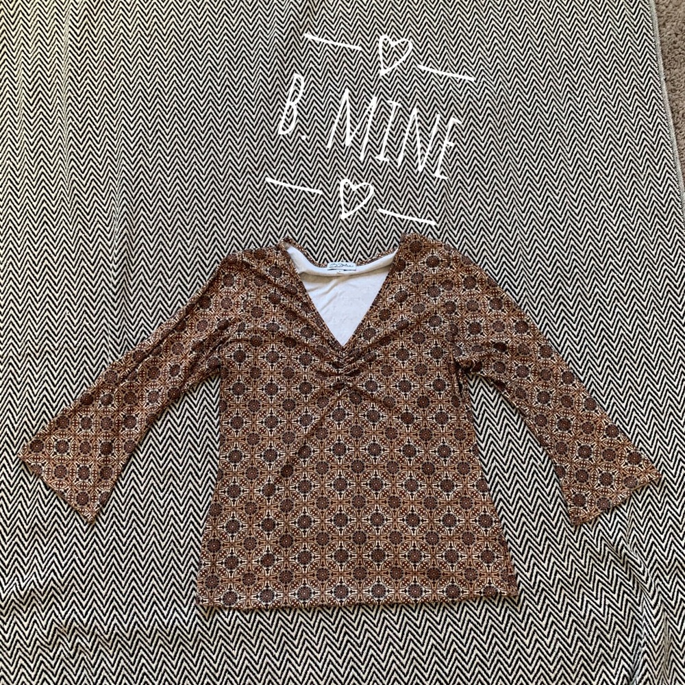 B. Mine Bell 1/2 Sleeve Blouse